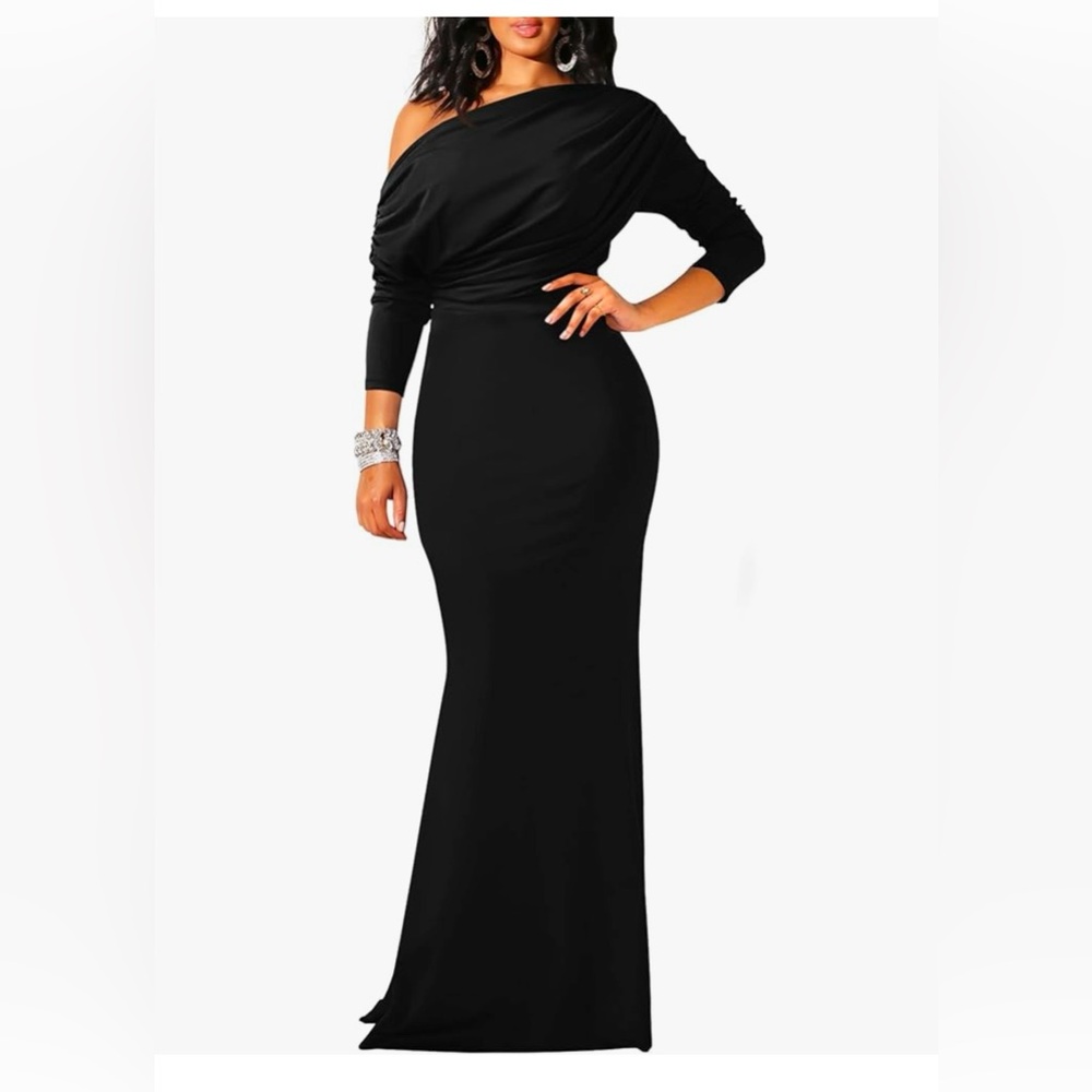 formal evening gown. it’s brand new only been worn couple of hours.